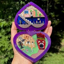 Load image into Gallery viewer, Beetlejuice Pocket World Wall Hanging & Trinket Dish