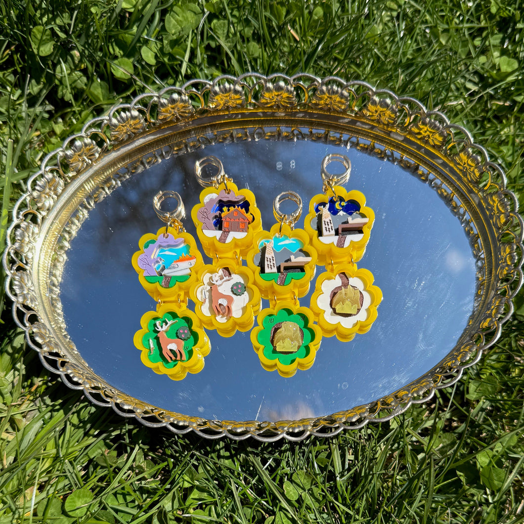 Mini Yellowjackets Pocket World EARRINGS