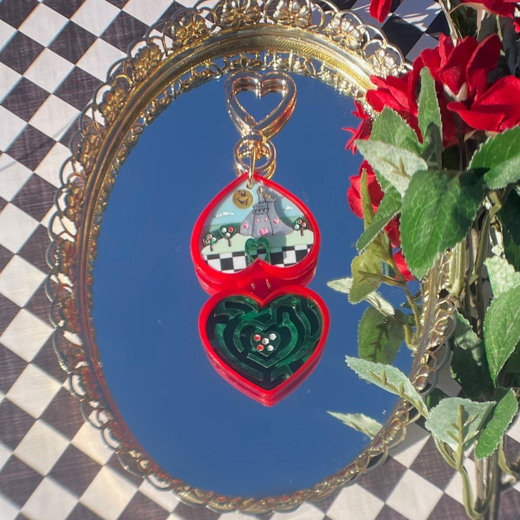 Queen of Hearts Pocket World BAG CHARM