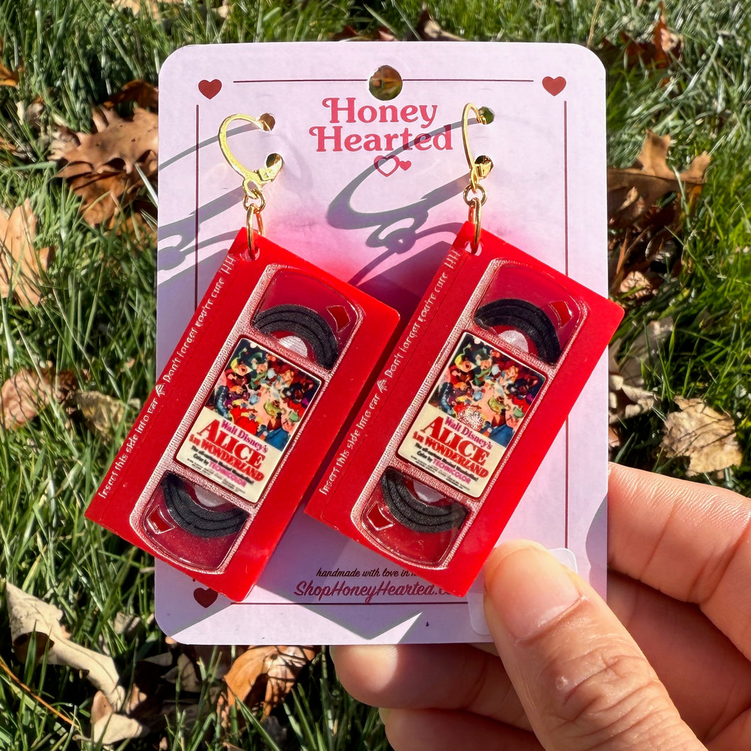 SECONDS VHS earrings - Alice in Wonderland RED