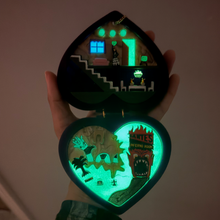Load image into Gallery viewer, Beetlejuice Pocket World Wall Hanging &amp; Trinket Dish

